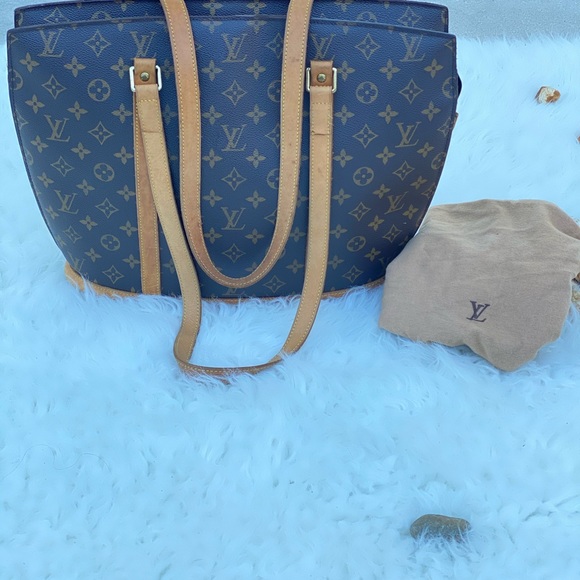 🚫SOLD🚫Authentic Louis Vuitton Babylon Tote - Picture 4 of 14